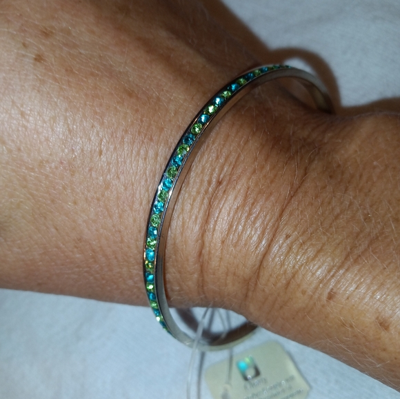 Bracelet - Picture 2 of 2